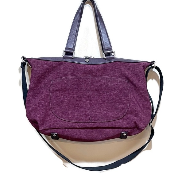 KIPLINGER KAEON TRIUMPHANT TRAVEL BAG. VEAGAN LEATHER TRIM. CROSSBODY STRAP. - Picture 7 of 14